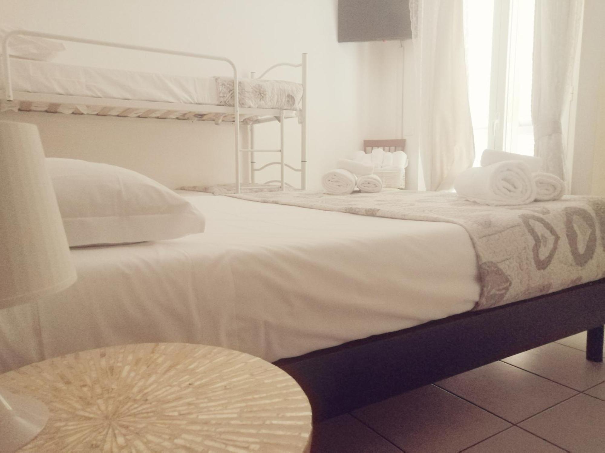 Albachiara Inn Residence Apartments Ameglia Buitenkant foto