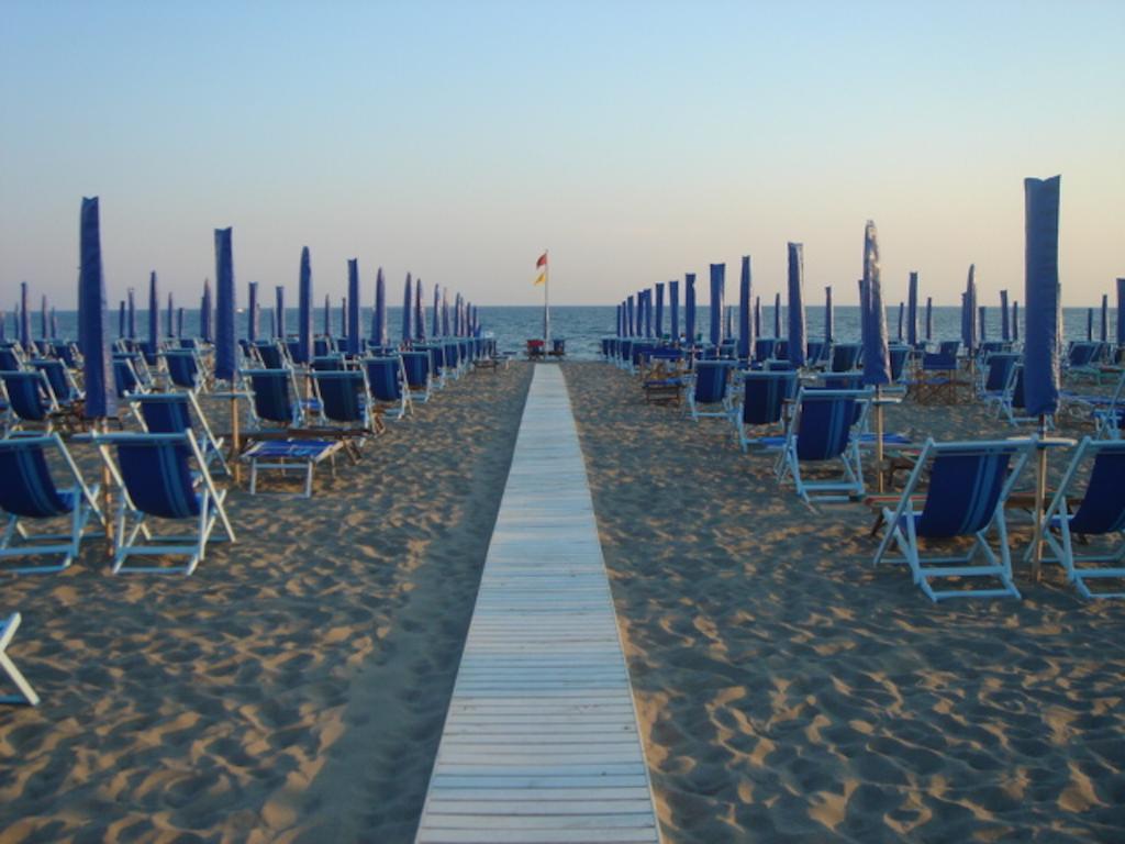 Albachiara Inn Residence Apartments Ameglia Buitenkant foto